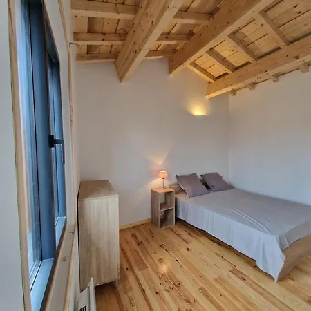 Maison Agreable En Pierre *