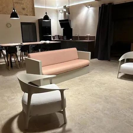 Maison Agreable En Pierre Semesterbostad *