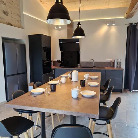 Holiday home Maison Agreable En Pierre *